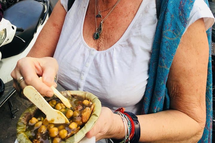 Jaipur Private Half-Day Food & Walking Tour in the Walled City photo 5