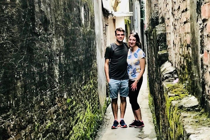Motorcycle Ride to Bat Trang: Hanoi Backstreet Ceramic Village Tour photo 2