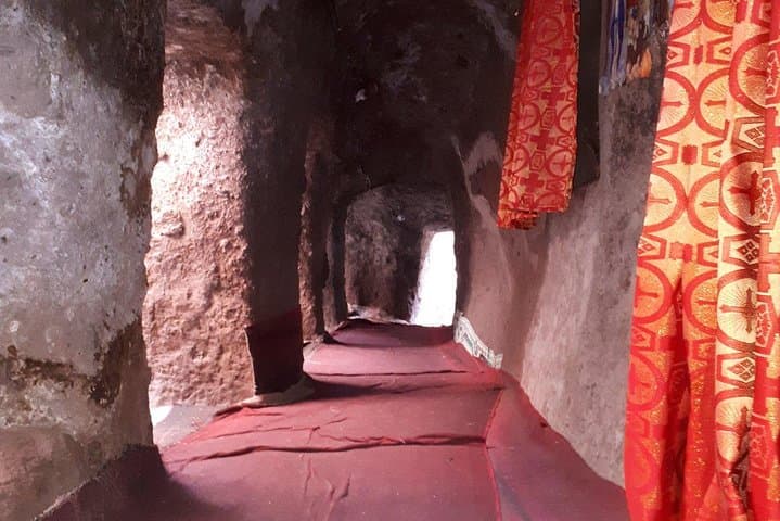 Day Trip from Addis Ababa: Melka Kuntre, Tiya & Adadi Mariam Archaeological Excursion photo 6