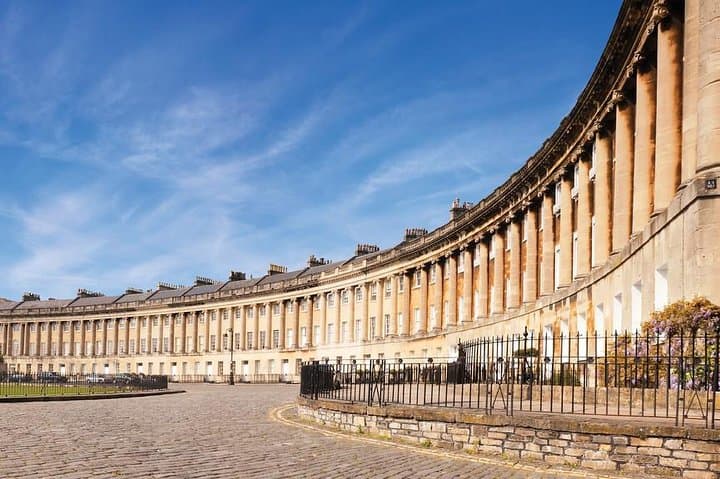 Heathrow to Bath via Windsor Castle — Private Chauffeur Arrival Transfer with Self‑Guided Castle Visit photo 6