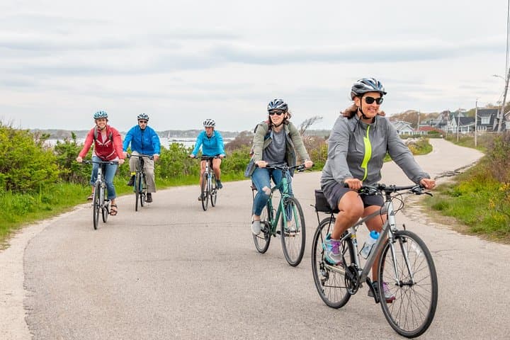 Pedal Portland: 5-Lighthouse Bike Tour with XL Lobster Roll photo 3