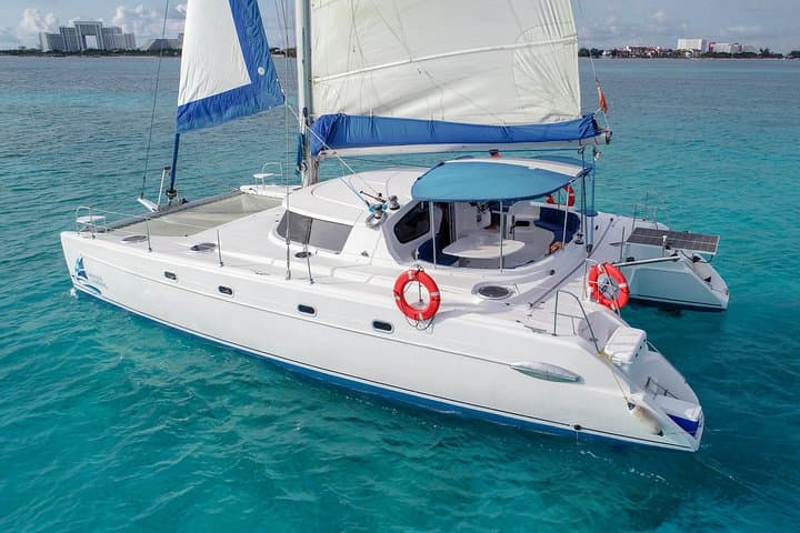 Private Catamaran Cruise from Cancun to Isla Mujeres — Snorkel Reefs & Beach Stops photo 4