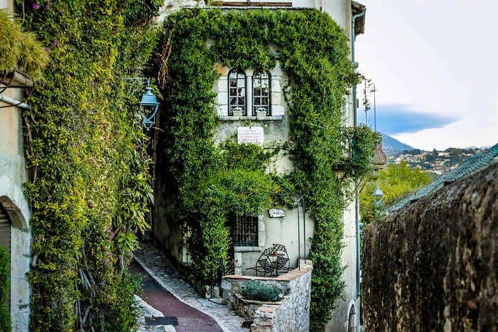 Eze and Saint-Paul-de-Vence Private Half-Day Tour from Nice photo 5