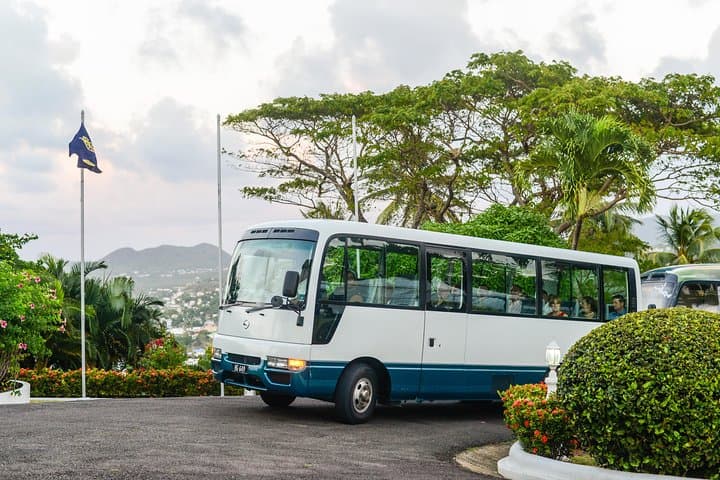 St Lucia Roundtrip Transfer from Hewanorra International (UVF) — Shared Shuttle Guide photo 3