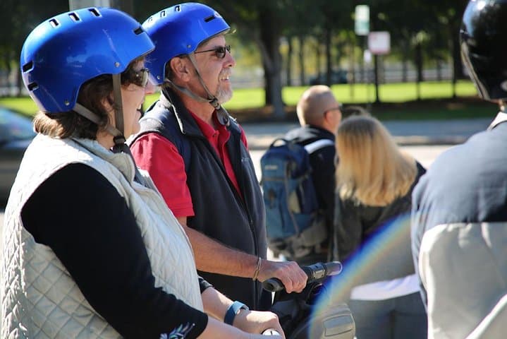 2-Hour Guided Segway Tour of Chicago — Glide the Lakefront & Grant Park photo 1