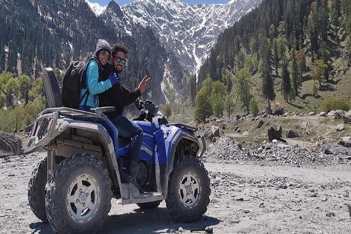 Private Taj Mahal, Shimla & Manali: 8-Day AC Car Tour from Delhi photo 1