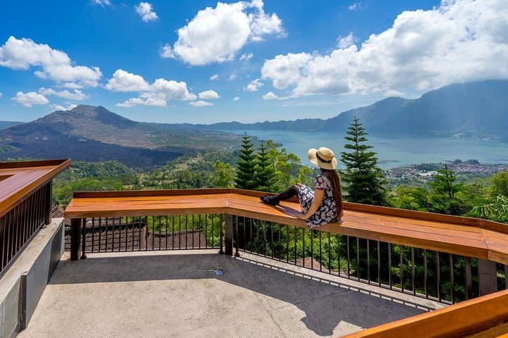 Bali Spotlight Tour: Tibumana Waterfall, Tirta Empul & Mount Batur View photo 4