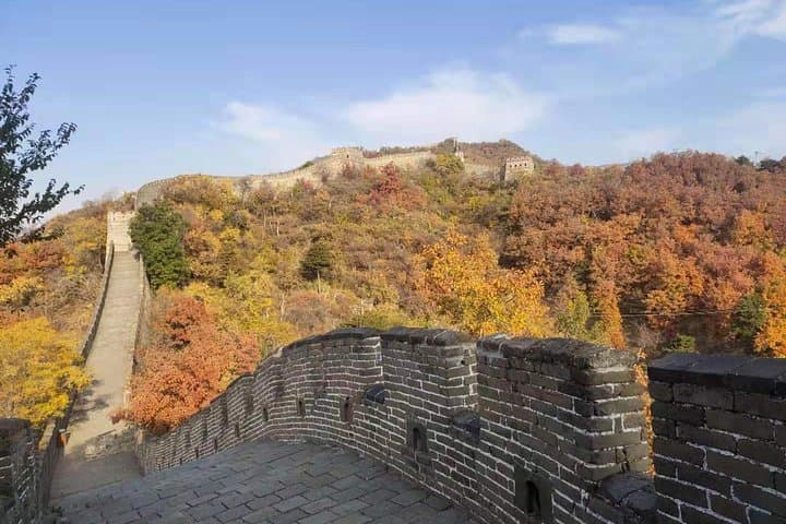 Mutianyu Great Wall Private Tour from Beijing — Tea House Experience & Scenic Walk photo 3