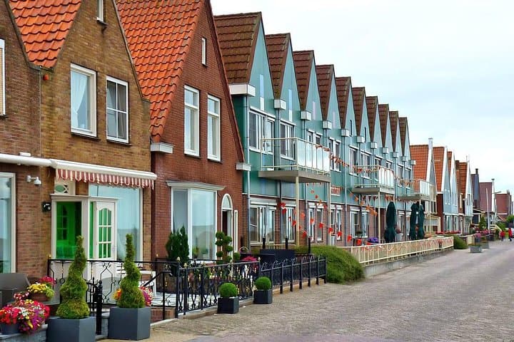 Half-Day Private Tour: Zaanse Schans, Volendam & Edam Windmills & Cheese photo 3