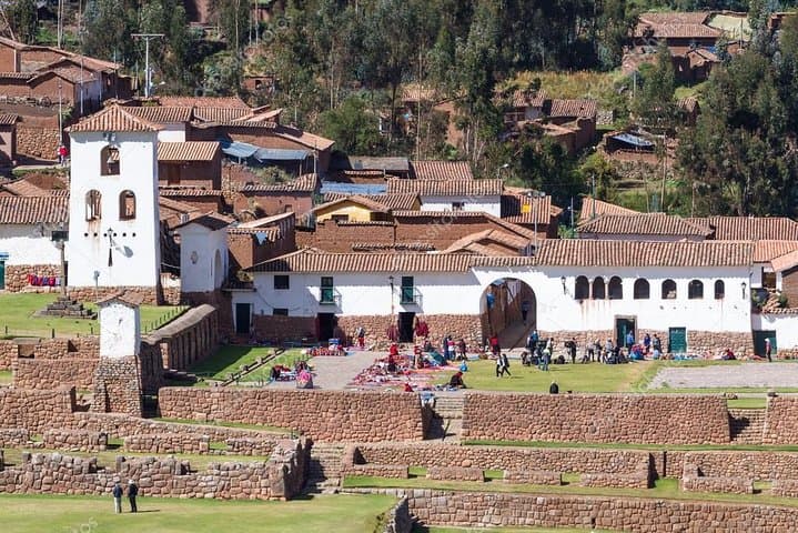 Classic Sacred Valley Tour: Pisac, Urubamba & Ollantaytambo Day Trip from Cusco photo 2