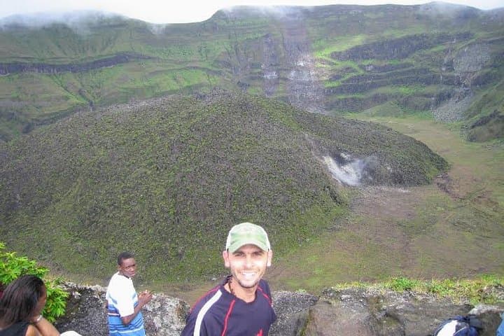 Summit Soufrière: Challenging Hike to La Soufrière Volcano in St. Vincent photo 4