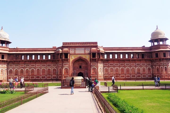 Same-Day Taj Mahal & Agra by Gatimaan Express — Fast Train Day Trip from Delhi photo 6