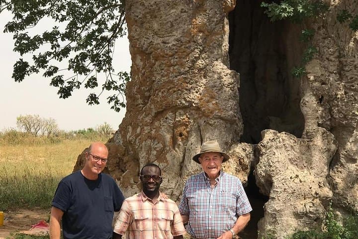 Senegal Highlights: 5-Day Dakar, Pink Lake & Lompoul Desert Adventure