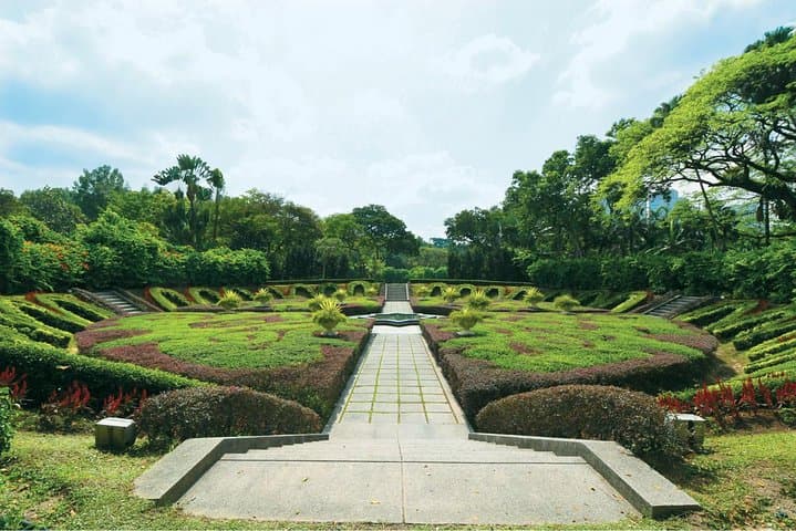 Inside KL's Bird Park and Butterfly Farm: Half-Day Nature Tour from Kuala Lumpur photo 2