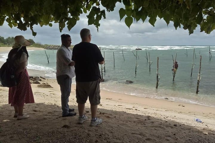 Mirissa Whale Watching Day Tour: Jungle Beach, Galle Fort & Turtle Hatchery photo 3