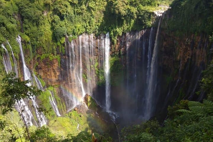 3-Day Tumpaksewu, Bromo & Ijen Blue Fire Adventure — East Java Waterfall to Crater Trek
