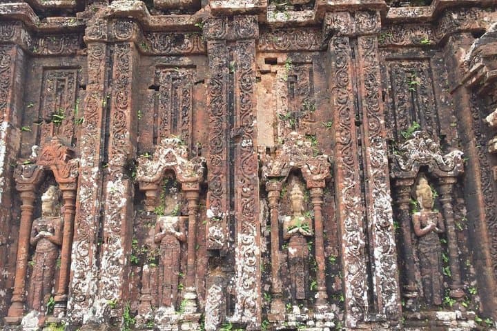 Da Nang Private Day Trip: My Son Sanctuary, Marble Mountains & Lady Buddha photo 6