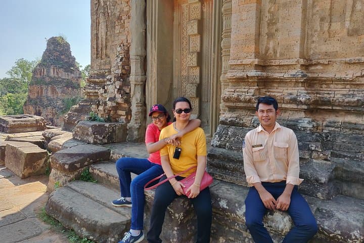 Private Full-Day Angkor Wat Tour: Ta Prohm, Bayon & Phnom Bakheng Sunset photo 5