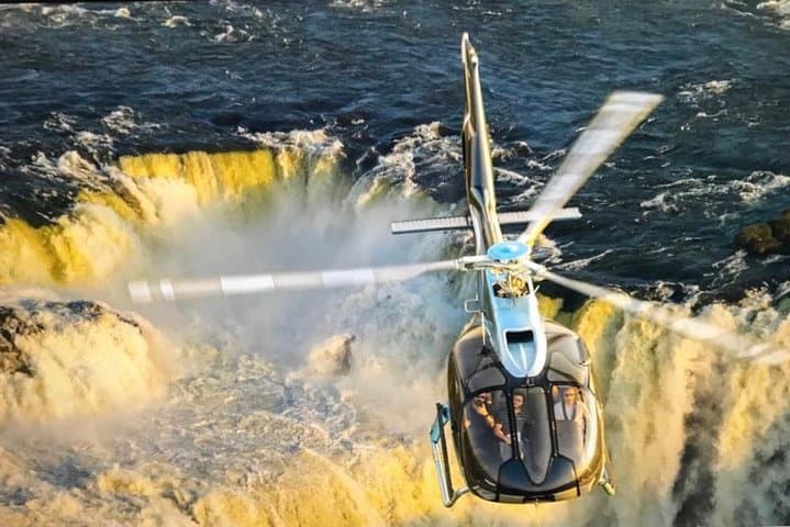 Helicopter Tour Over Iguassu Falls: Panoramic Flights from Foz do Iguaçu photo 5