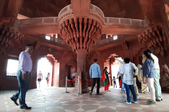Private Day Trip to Fatehpur Sikri from Agra — Akbar's Abandoned Capital photo 3