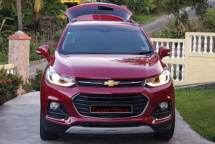 Hewanorra Airport to Soufrière & Castries — Private One-Way Transfer (UFV)