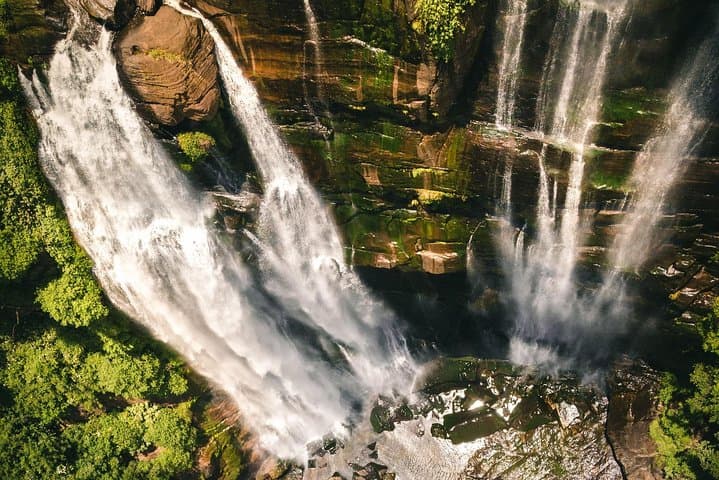 Nuwara Eliya Waterfall Tour: St. Clair, Devon, Bomburu Ella & Lover's Leap