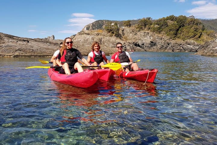 Sea Kayaking Cinque Terre: Half-Day Paddle from Monterosso to Vernazza photo 2