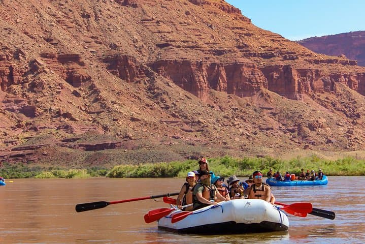 Afternoon Rafting in Moab’s Castle Valley: Class II Waves and Red-Rock Views