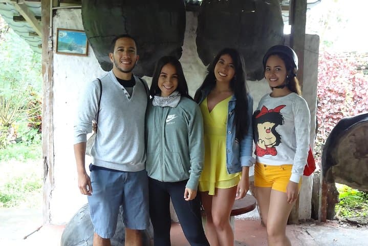 Santa Cruz Transfer and Giant Tortoise Reserve Visit with Highlands Stops photo 2