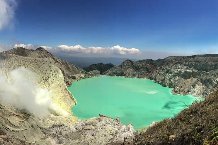 3-Day Bromo & Ijen Bluefire Volcano Trek from Surabaya to Bali photo 3