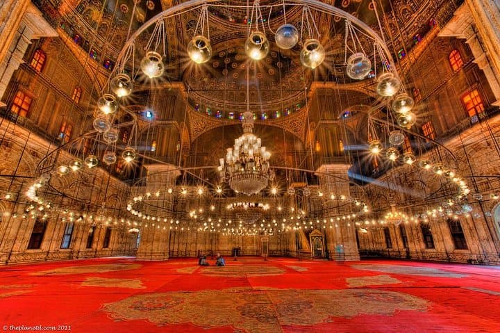 4-Day Cairo Stopover: Private Guided Tour of the Pyramids, Saqqara & Old Cairo