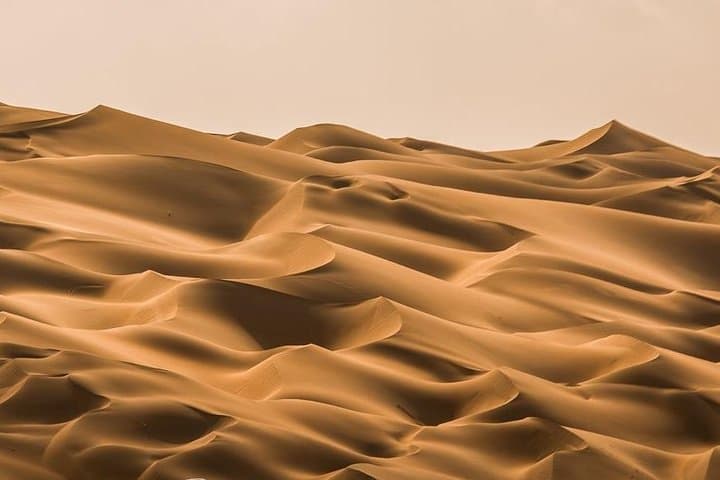 Liwa Overnight Desert Safari: Private Tent, BBQ & Rub Al Khali Crossing photo 3