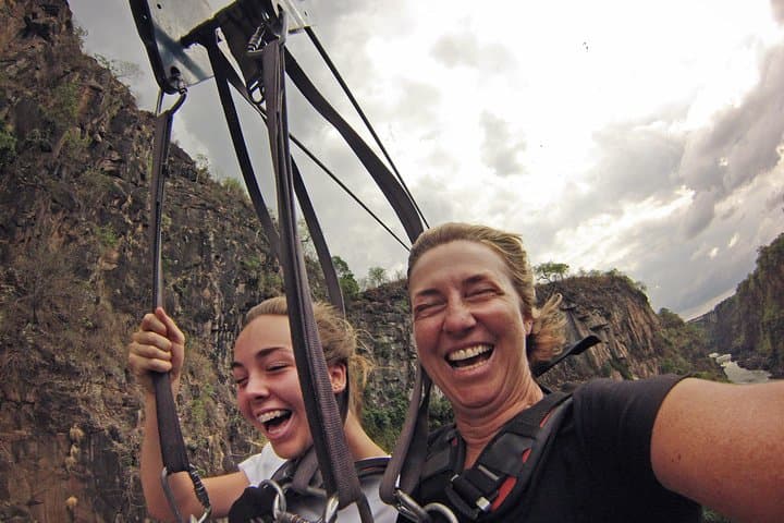 Victoria Falls Zipline Over the Zambezi Gorge — Thrill‑Seekers' Guide photo 5