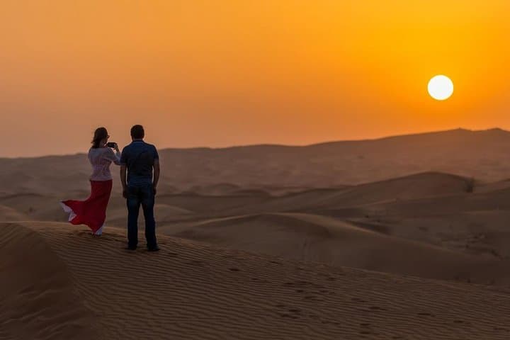 Private Romantic Desert Dinner & Dune Safari in Al Khatim, Abu Dhabi photo 5