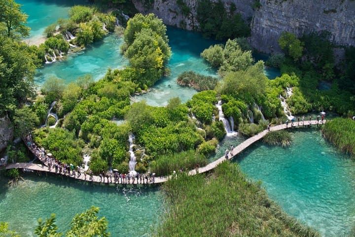 Plitvice Lakes Day Tour from Split or Trogir — Guided Visit with Entry Ticket photo 2