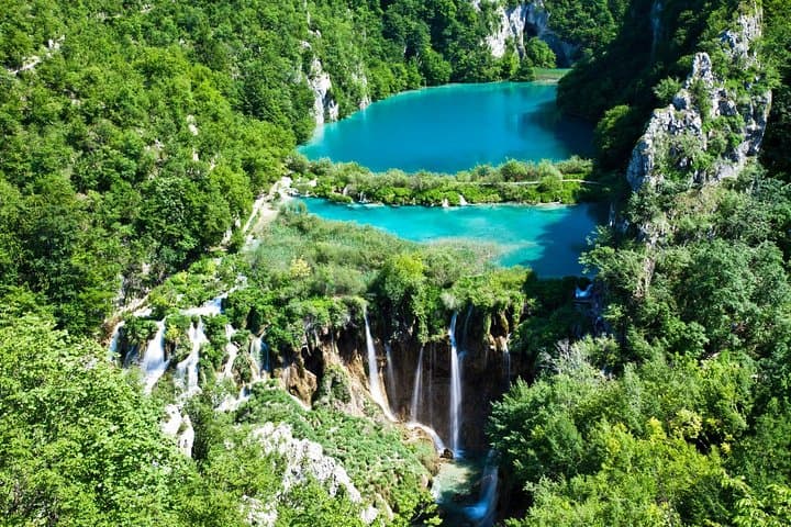 From Split to Zagreb: Full-Day Guided Tour of Plitvice Lakes National Park photo 2
