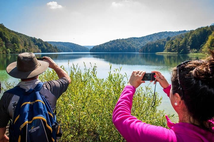 Full-Day Plitvice Lakes Guided Tour from Zagreb — Boardwalks, Boats & Veliki Slap photo 5