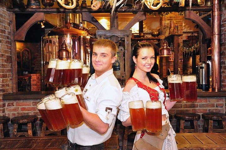Tallinn Brewery Fiesta: Taste Living Beer in Old Town