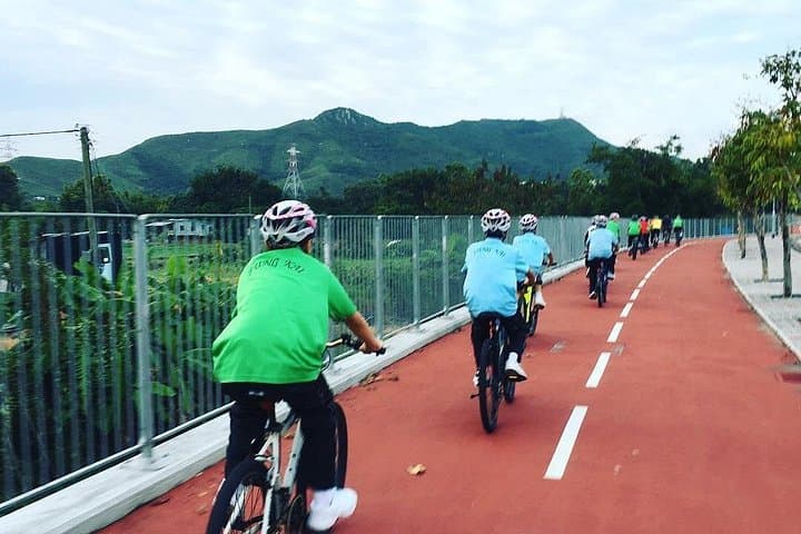 Private Cycling Tour in Sha Tin — Guided Urban & Riverside Ride in Hong Kong photo 3