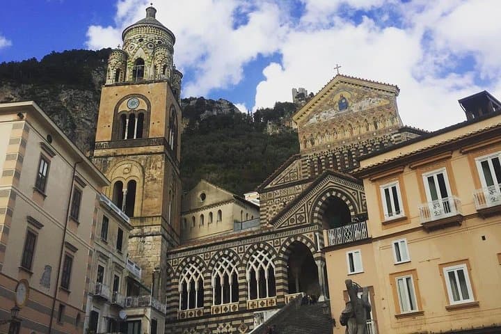 From Naples: Amalfi Coast Drive to Positano, Amalfi & Ravello photo 5