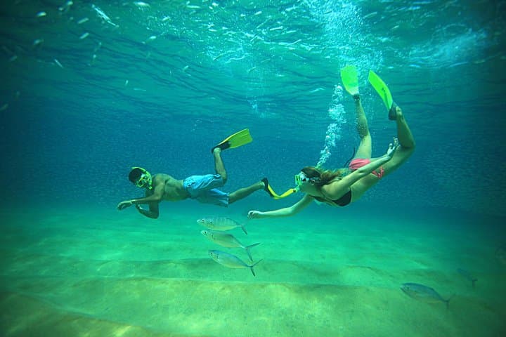 Snorkel Santa María & Chileno Bays: Small-Group Zodiac Adventure in Los Cabos