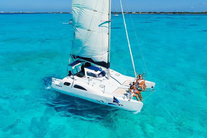 Private Catamaran from Cancun to Isla Mujeres — Cancun Sailing & Snorkel (Half- or Full-Day)