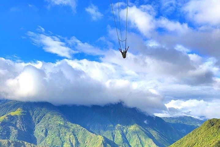 2600m Giant Swing in Baños: Extreme 77m Plunge with City Views photo 2