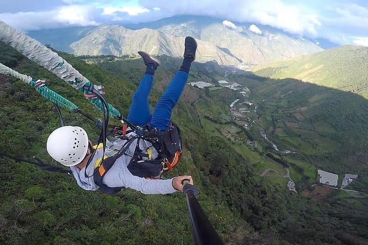 2600m Giant Swing in Baños: Extreme 77m Plunge with City Views photo 5