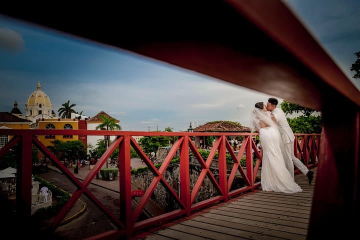 Cartagena de Indias Photo Tour: Capture the Walled City's Colonial Color