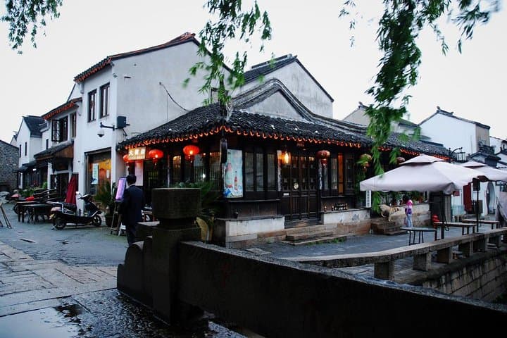Suzhou Day Trip from Shanghai: Classical Gardens, Pingjiang Road & Tongli Water Town photo 3