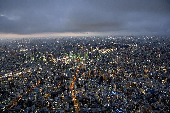 Tokyo City Lights Helicopter Tour: Skytree & Asakusa Night Flight photo 6