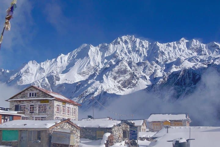 Langtang Valley Trek: Kyangjin, Gosainkunda & High-Himalayan Views photo 3
