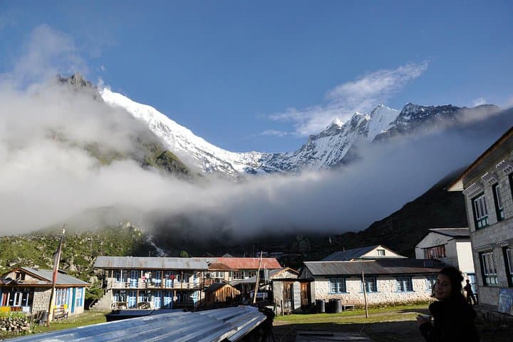 Langtang Valley Trek: Kyangjin, Gosainkunda & High-Himalayan Views photo 5