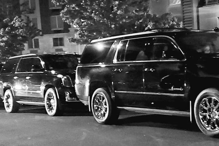 Stress-Free Luxury Transfer From New York City to Newark Airport (EWR) photo 4